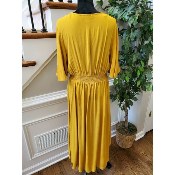 Life Is For Eternity Women's Yellow 100% Rayon V-Neck 3/4 Sleeve Sweater Size L - Picture 7 of 10